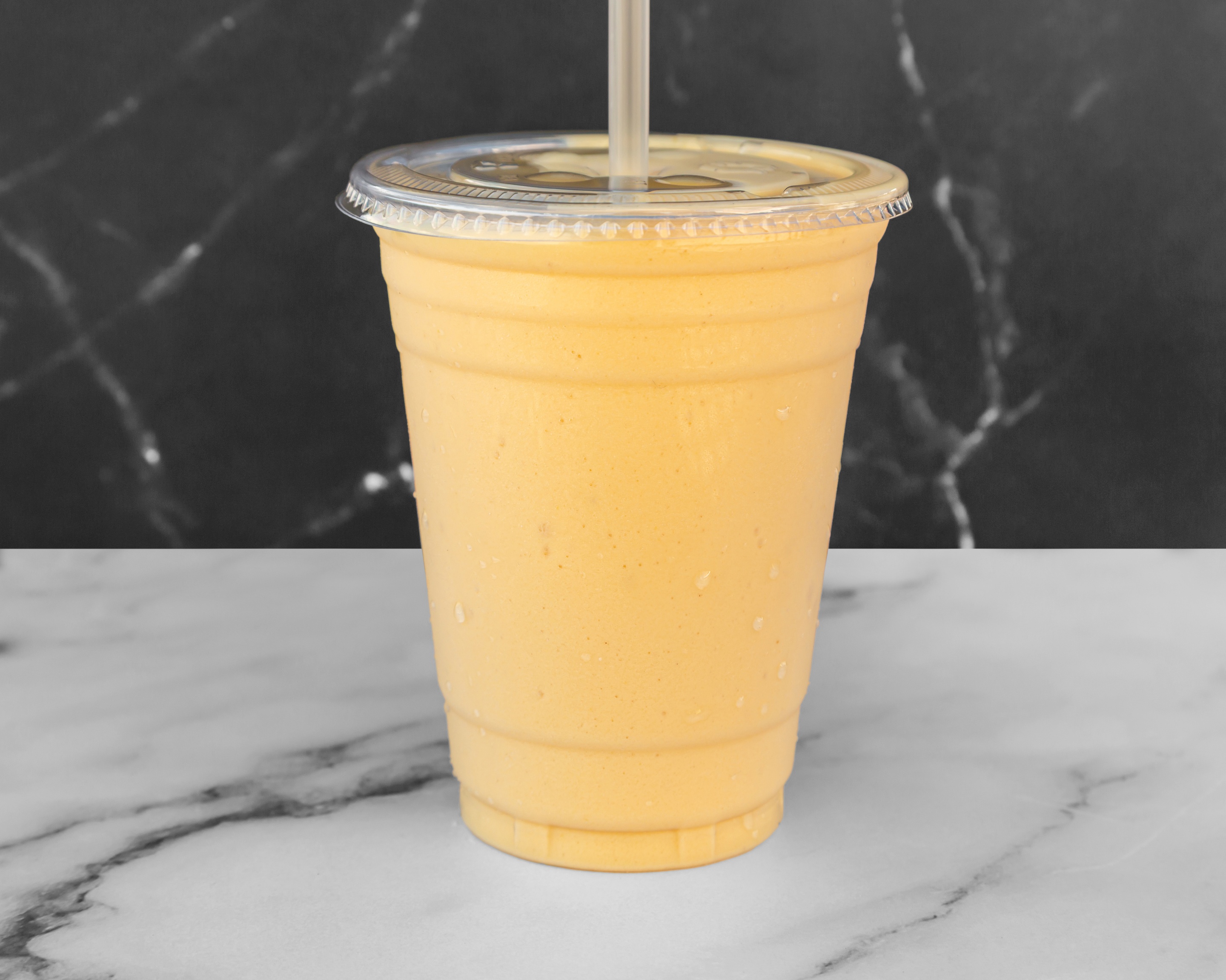 Bebida tropical de maracuyá de Mejunje